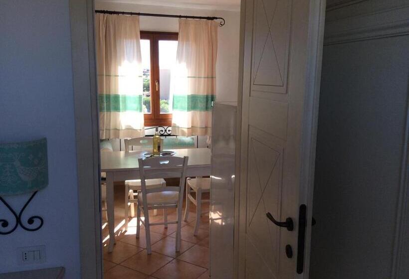 Апартаменты Superior 2 Спальни, Sardinia Beach Apartments