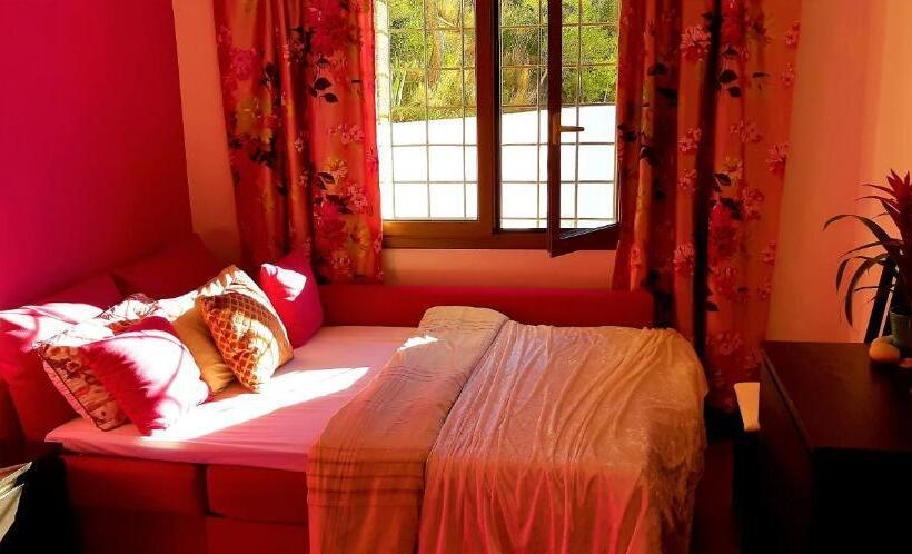 스탠다드 룸 가든 전망, Ashram Villa Sunshine