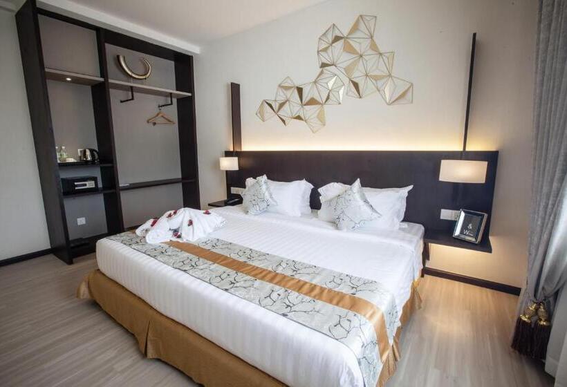 Номер Superior Кровать Кинг, Amamas Boutique Hotel Kuching