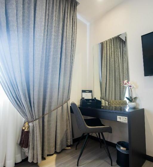キングサイズベッドのスーペリアルーム, Amamas Boutique Hotel Kuching