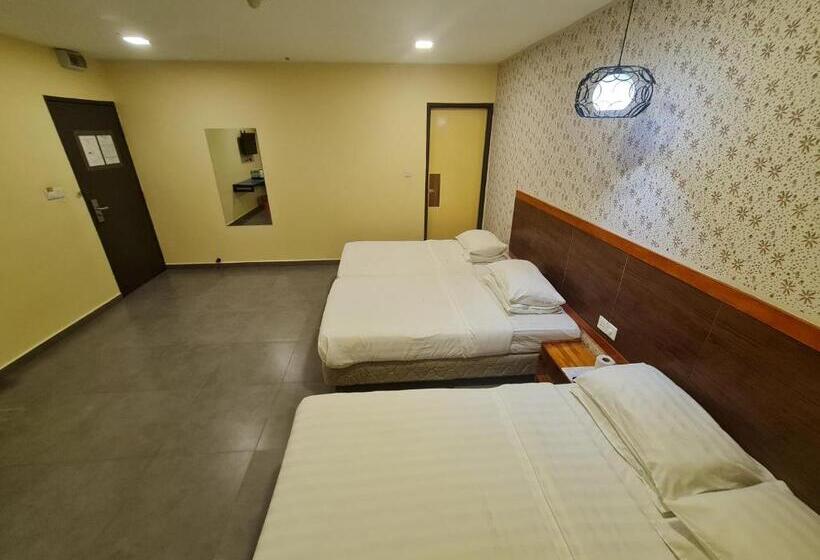 Quarto Familiar, Bestari