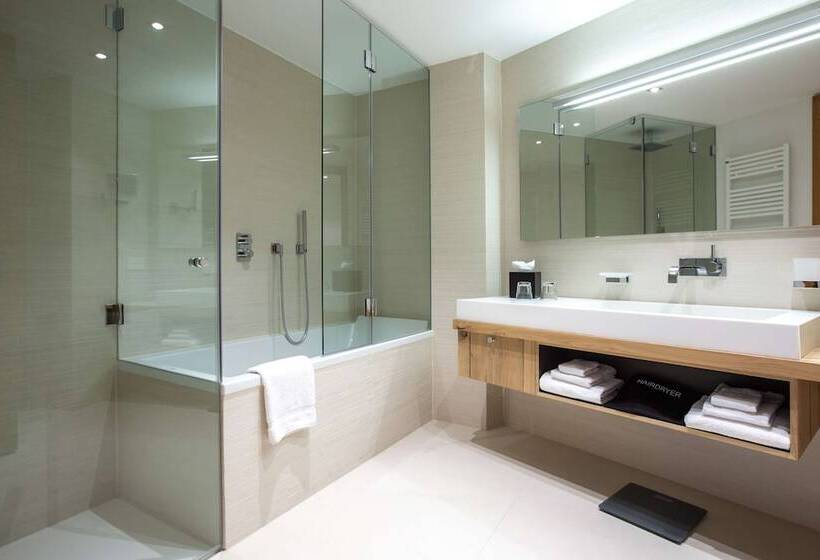 Апартаменты 1 Спальня, Radisson Blu Hotel Reussen, Andermatt