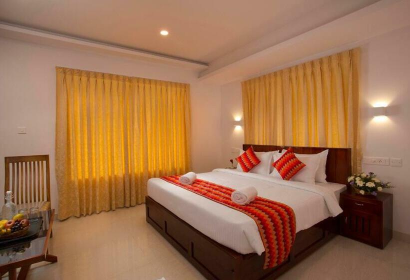 Люкс с Балконом, Green Cove Munnar