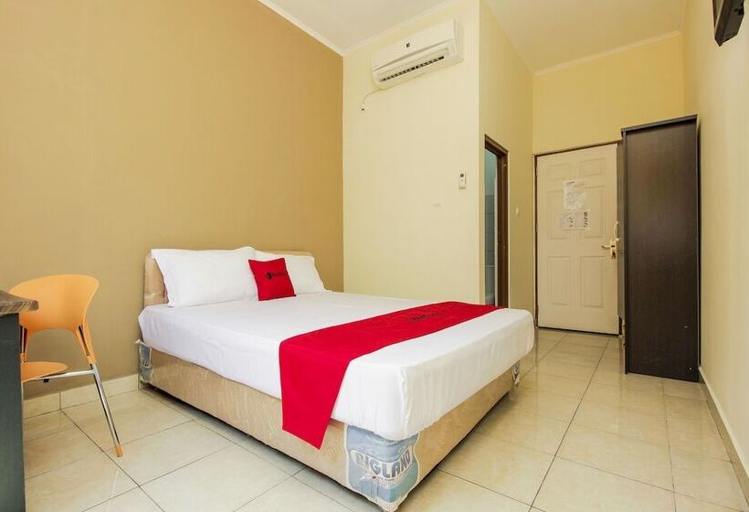 اتاق استاندارد, Reddoorz Near Jalan Wolter Monginsidi Manado