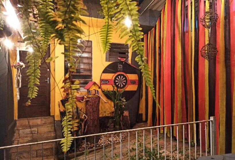 Cama em Quarto Compartilhado, Hostel Lumaria