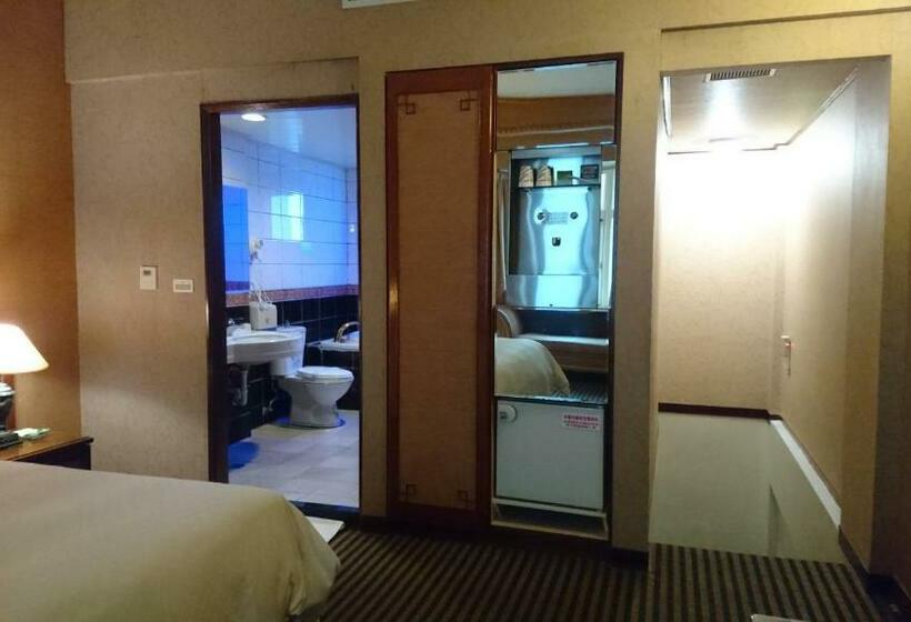 اتاق لوکس, Park Motel