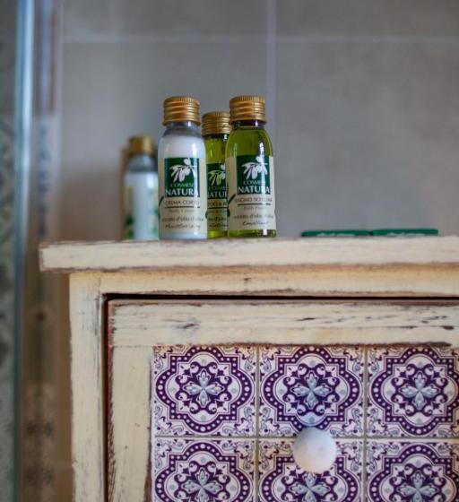 اتاق لوکس با تخت بزرگ, Agriturismo Villa Cavallini