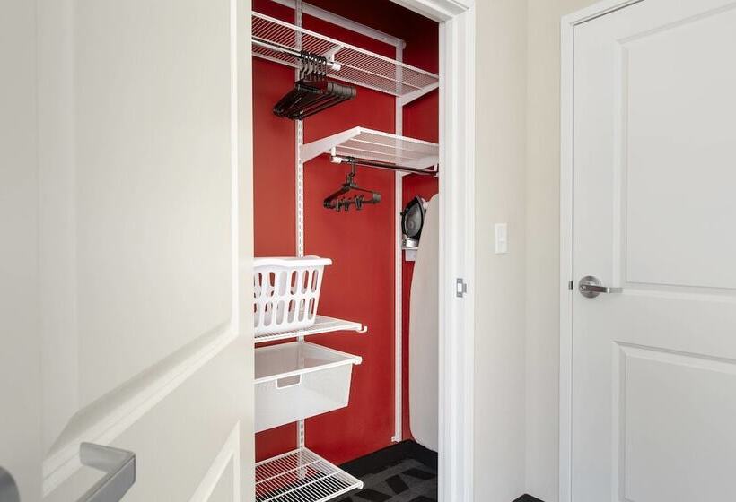 스위트, Towneplace Suites By Marriott College Park