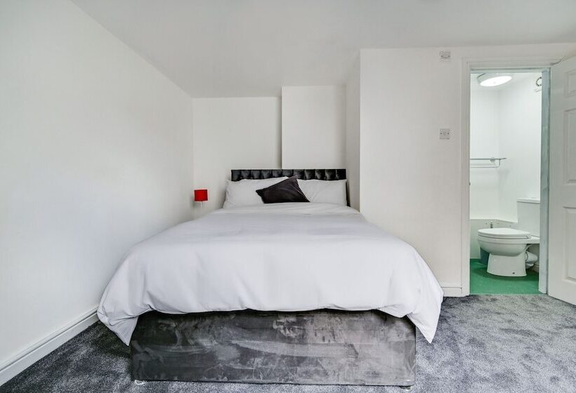 Quarto Deluxe, Albert View