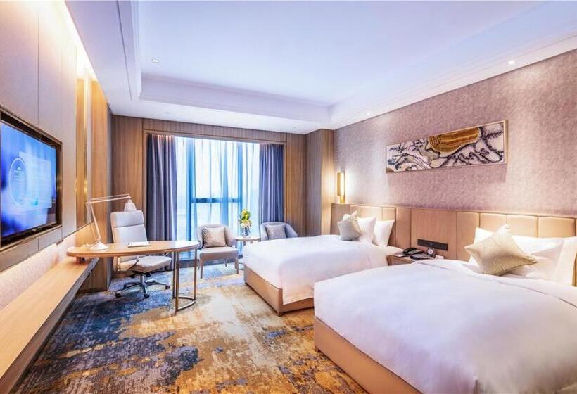 Номер Стандарт, Howard Johnson New District Plaza Ziyang