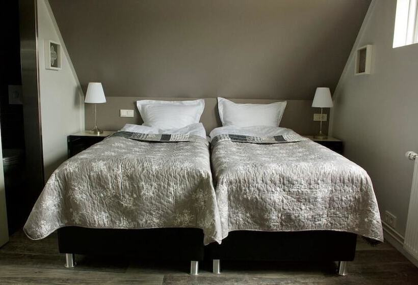 اتاق استاندارد, Akkeri Guesthouse