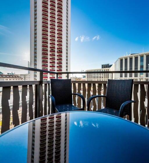 Полулюкс, Best Western Plus Royal Suites