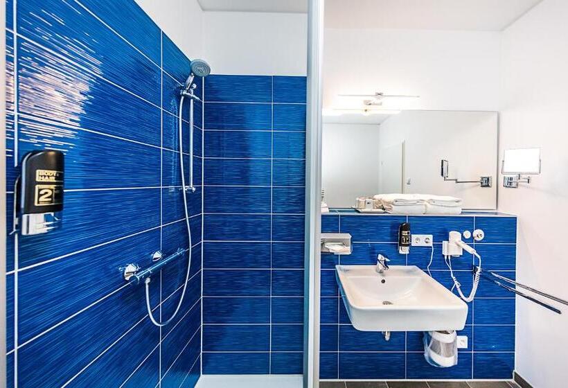 Королевский Люкс, Best Western Plus Royal Suites
