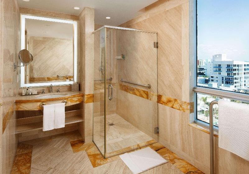 Люкс, Best Western Plus Royal Suites