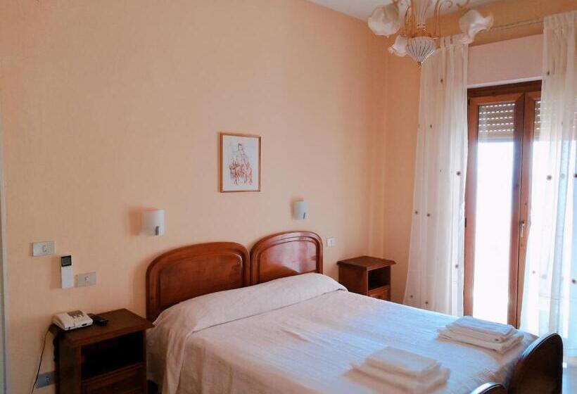 Quarto Estandar, Paradiso Hotel Ristorante
