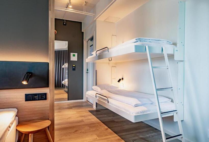 Студия Стандарт, Stockholm North By First Hotels