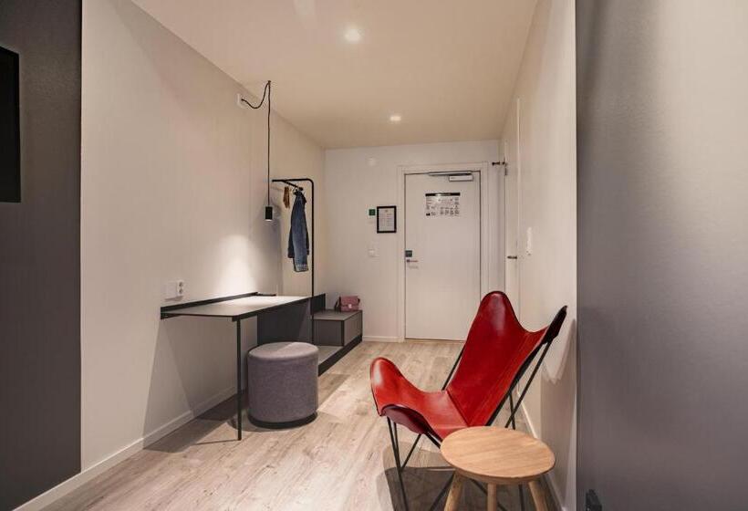 Номер Стандарт Индивидуальный, Stockholm North By First Hotels