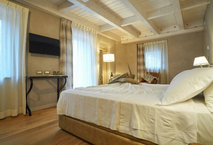 Трехместный Номер Deluxe, Relais Villa Miraglia