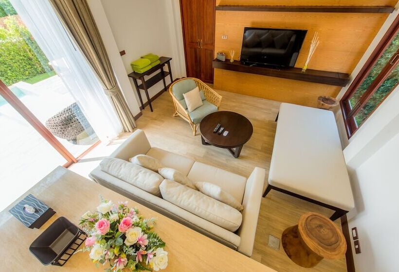 ویلای یک اتاق خوابه با استخر شنا, Triple Tree Beach Resort