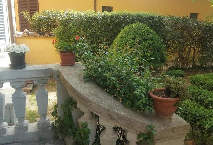 اتاق استاندارد چهار تخته, Casa Di Alfredo Affittacamere