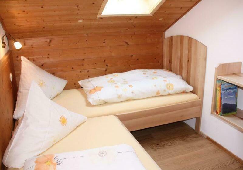 Апартаменты 2 Спальни, Jaklhof