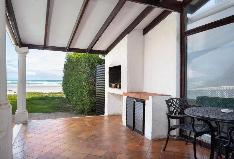 Номер Стандарт Вид на Море, The Beach Villa