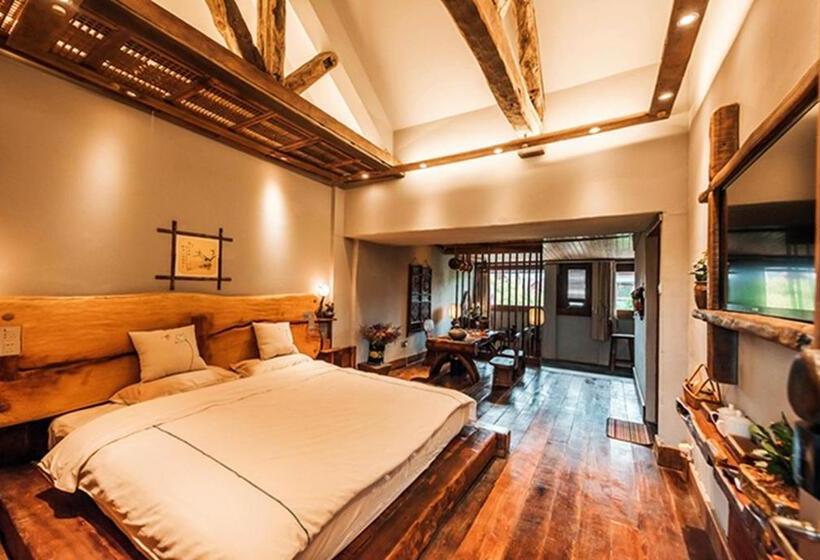 اتاق خانوادگی با چشم‌انداز باغ, Yunlu Lianxin Guesthouse