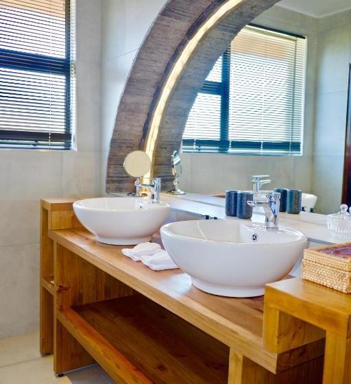 Бунгало Стандарт, Normarie's Guesthouse