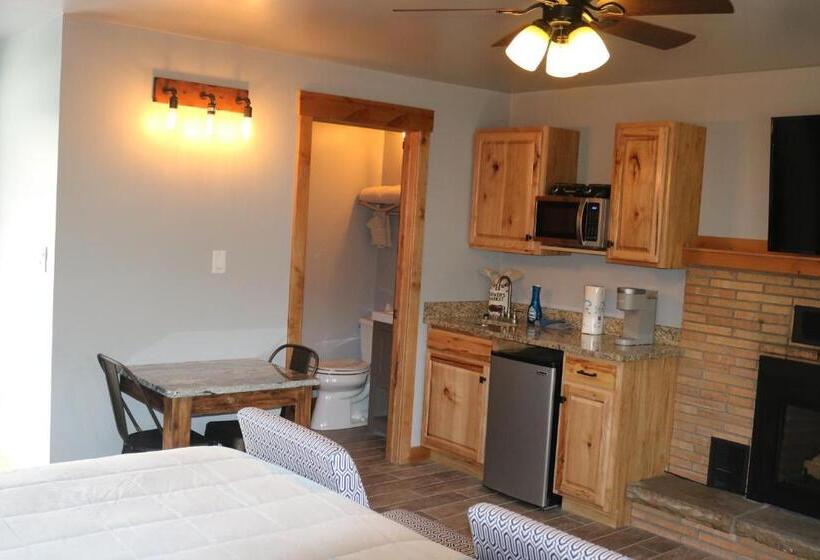 Студио Стандарт Кровать Кинг, Columbine Inn