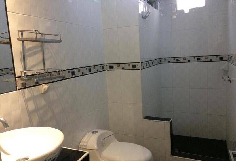 اتاق راحتی سه تخته, Quilla House 2