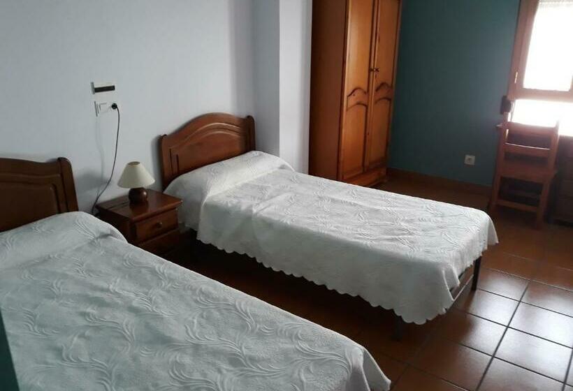 Номер Стандарт, Hostal Ardoi