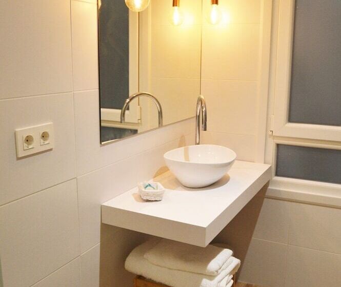 Номер Стандарт, Bilbao Art Lodge Staynnapartments