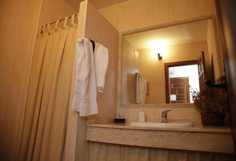 Номер Стандарт, Hostal Restaurante Alto Rey