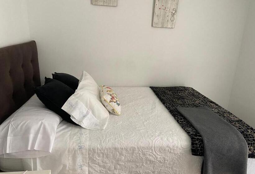 标准间带阳台, Pensión Residencia Fonseca