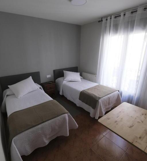Номер Стандарт, Hostal Restaurante Goya