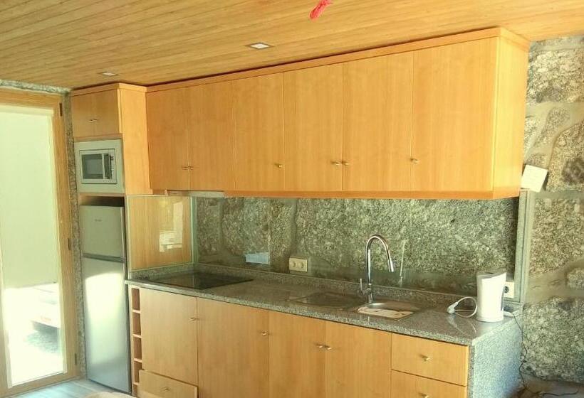 Апартаменты 1 Спальня Вид на Бассейн, Casa Da Lagiela Rural Senses