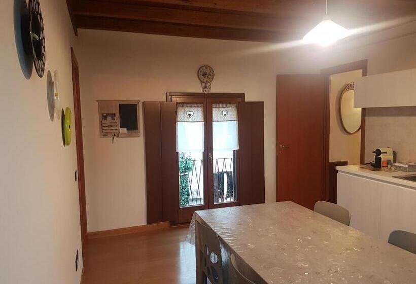 1 Bedroom Apartment Lake View, Corte Pomponazza