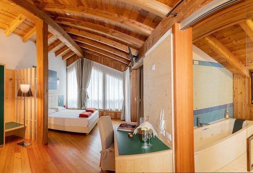 자쿠지 스위트, Albergo Palazzo Lodron Bertelli