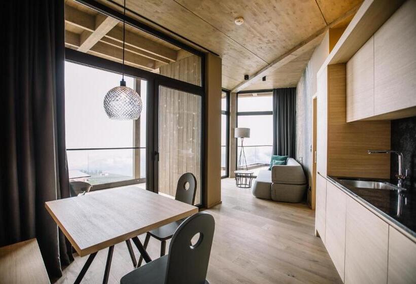 Люкс Повышенной Комфортности, Panoramic Suites Winzerhöhe
