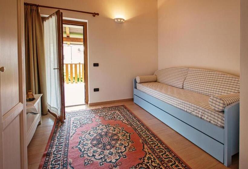 آپارتمان 1 خوابه با تراس, Albergo Diffuso Tolmezzo