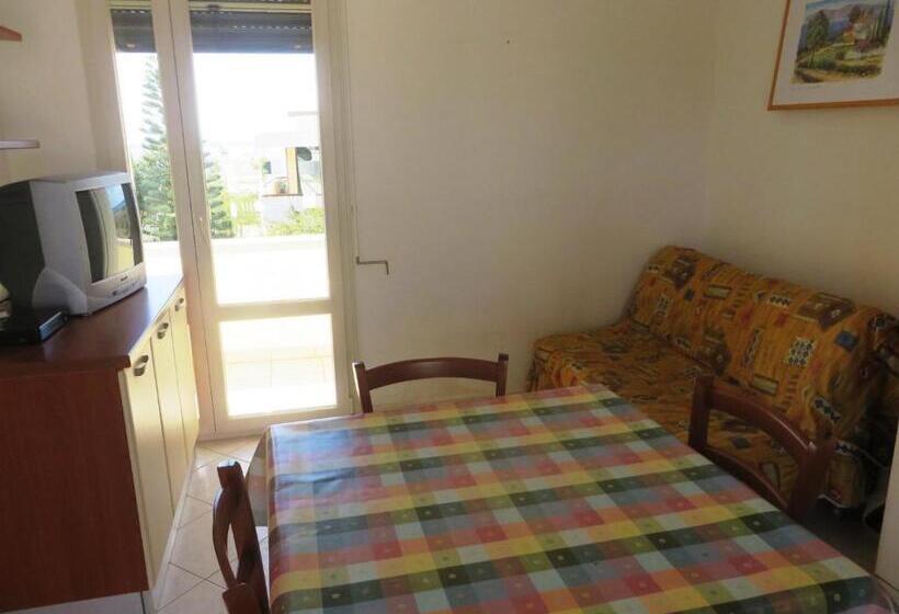 Апартаменты 1 Спальня, Residence Giglio
