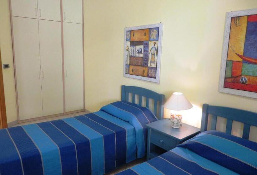 Апартаменты 2 Спальни, Residence Giglio