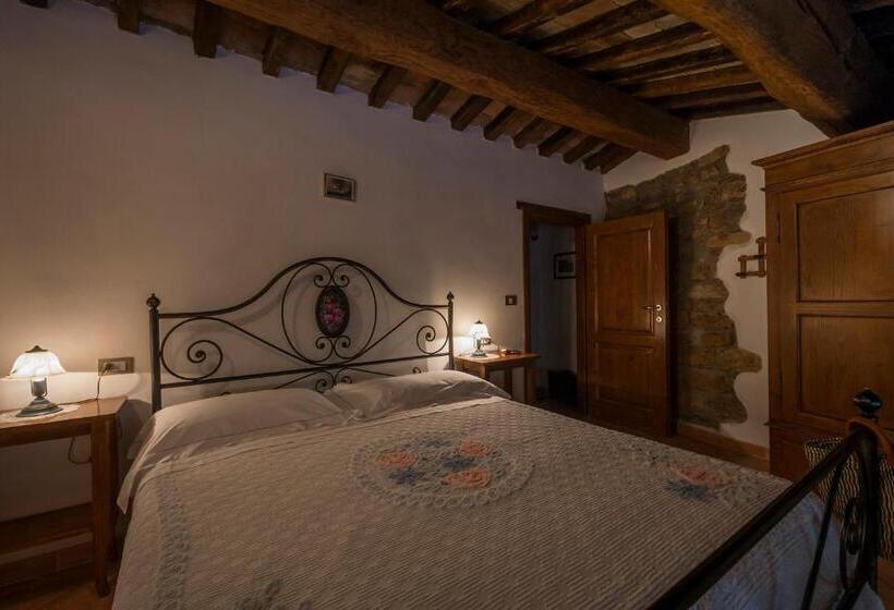 سوییت جونیور, Agriturismo Monte Acuto