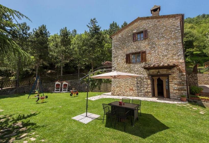 سوییت جونیور, Agriturismo Monte Acuto