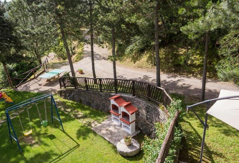 سوییت لوکس, Agriturismo Monte Acuto