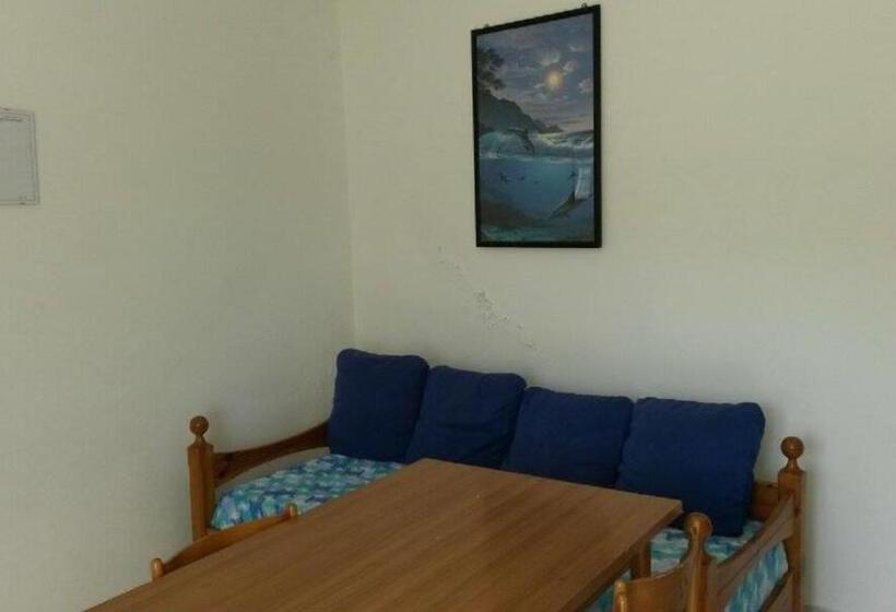 1 Szobás Apartman Terasszal, L'incanto Di Cala Feola