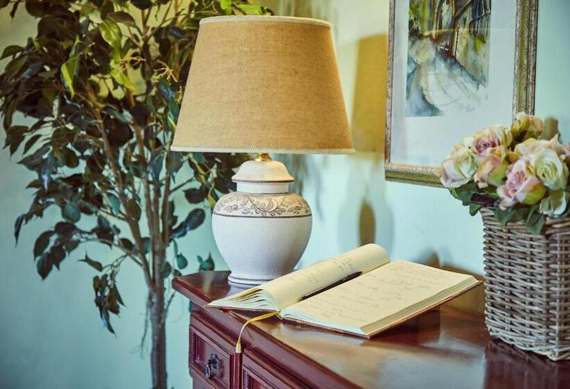 Номер Стандарт, B&b Daria   Deb S Monticchiello