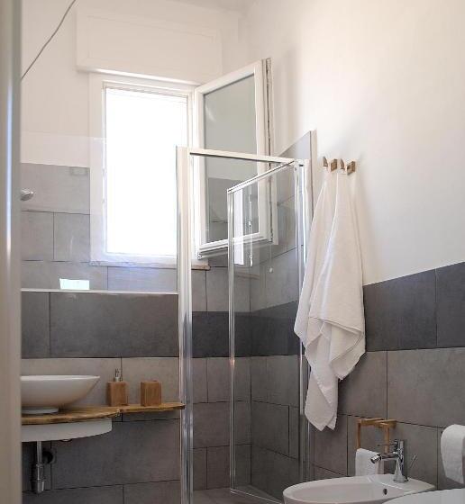 Номер Стандарт, B&b Luvì