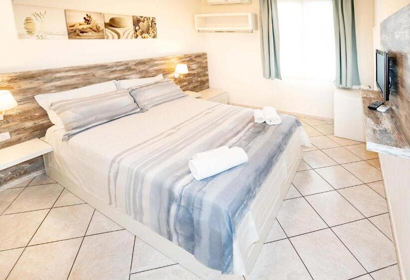 اتاق استاندارد, Taormina Beach House