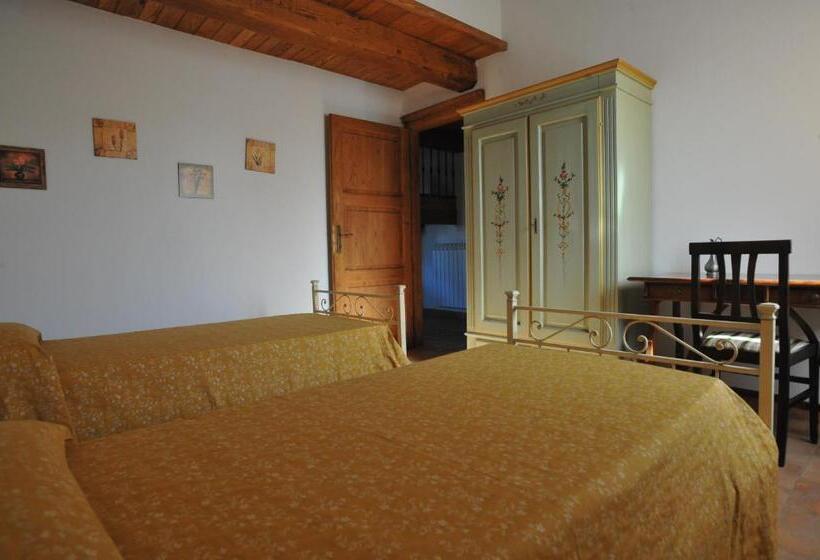 Апартаменты 2 Спальни с Балконом, Agriturismo Santa Veronica